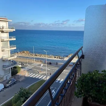 Apartman Lovely In With View Roquebrune-Cap-Martin